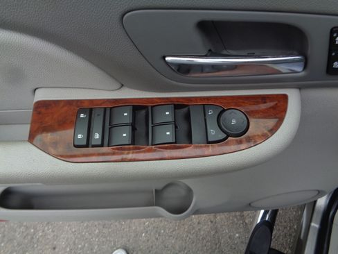 Used 2007 Chevrolet Silverado 2500 LTZ image 48