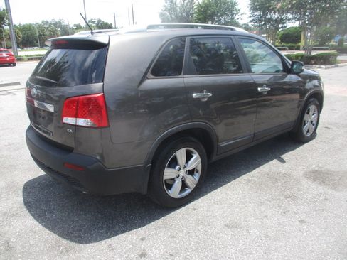 Used 2013 Kia Sorento EX image 7