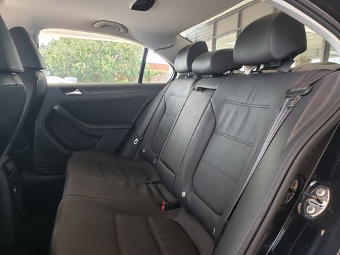 Used 2012 Volkswagen Jetta SE image 17