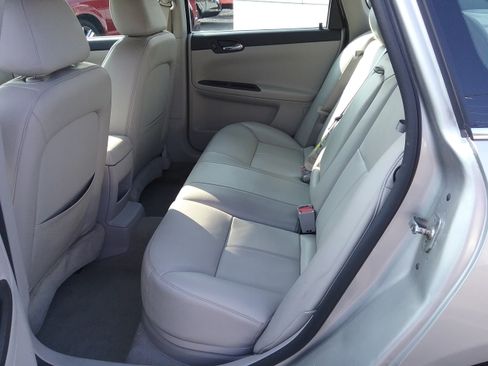 Used 2008 Chevrolet Impala LT image 6