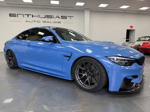 Used 2018 BMW M4 Competition image 2