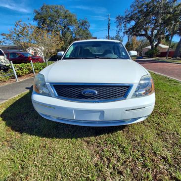 Used 2006 Ford Five Hundred SE image 2