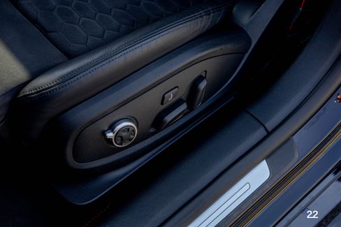 Used 2023 Audi RS 5 image 31