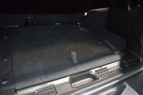 Used 2018 Jeep Wrangler Unlimited Sahara image 19