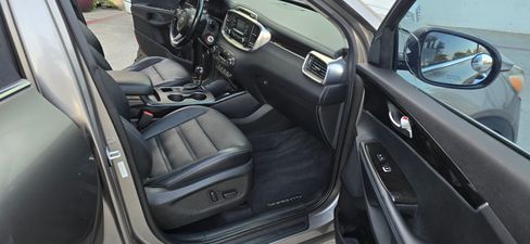 Used 2016 Kia Sorento EX-L image 17