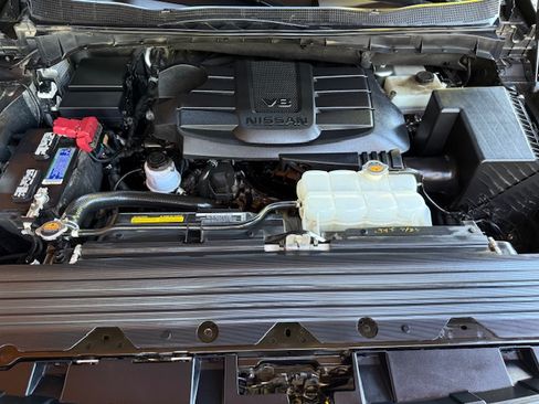 Used 2023 Nissan Titan XD Platinum Reserve image 22