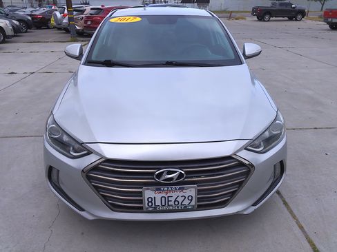 Used 2017 Hyundai Elantra Limited image 5