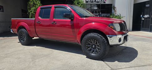 Used 2008 Nissan Frontier SE image 4