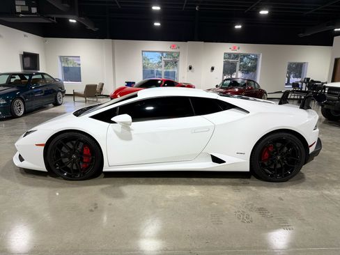 Used 2015 Lamborghini Huracan LP 610-4 image 4