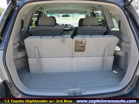 Used 2012 Toyota Highlander LE image 13