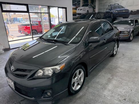 Used 2013 Toyota Corolla S image 1