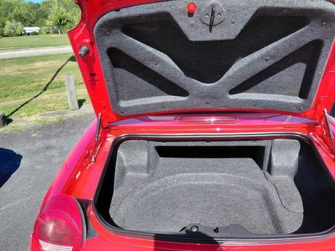 Used 2002 Ford Thunderbird image 14