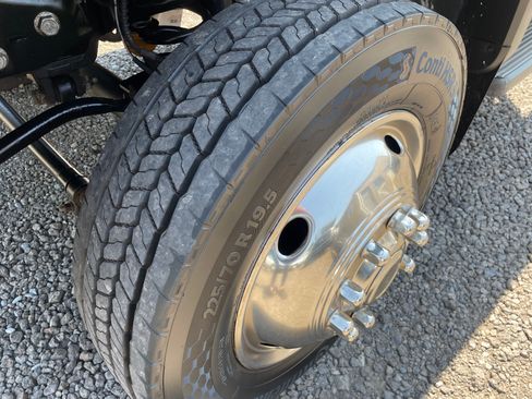 Used 2018 Ford F450 image 14