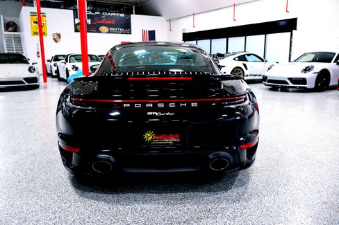 Used 2022 Porsche 911 Turbo image 14
