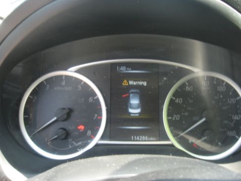 Used 2017 Nissan Sentra 1.8 image 10