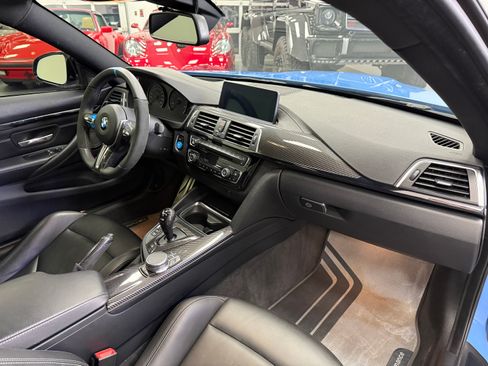 Used 2018 BMW M4 Competition image 26