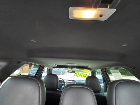 Used 2010 Ford Escape Limited image 8