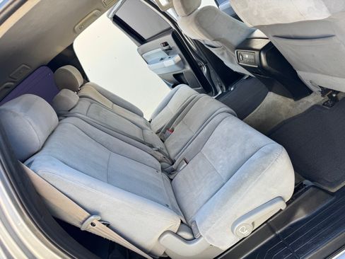 Used 2009 Toyota Sequoia SR5 image 21
