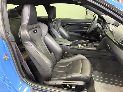 Used 2018 BMW M4 Competition image 23