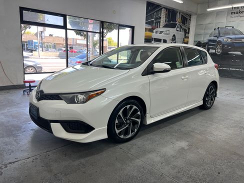 Used 2016 Scion iM image 8