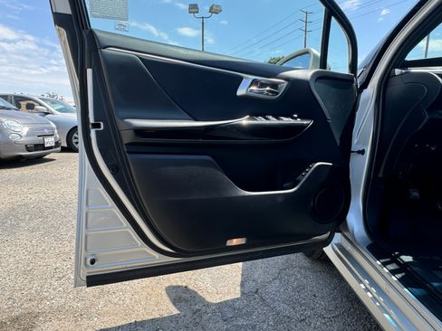 Used 2018 Toyota Mirai image 24