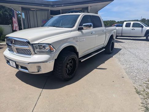 Used 2016 RAM 1500 Laramie image 1