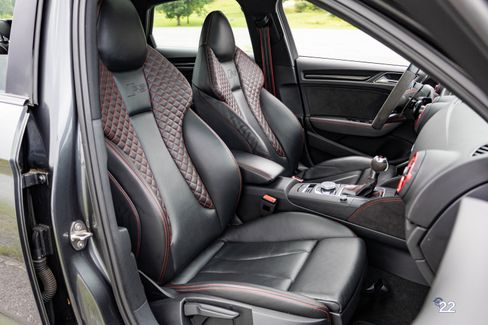 Used 2018 Audi RS 3 image 40