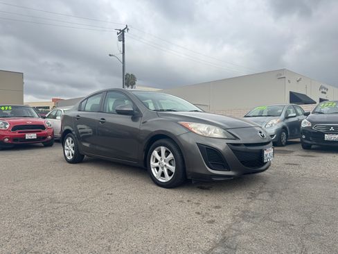 Used 2010 MAZDA MAZDA3 Touring image 8