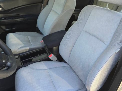 Used 2015 Honda CR-V LX image 18
