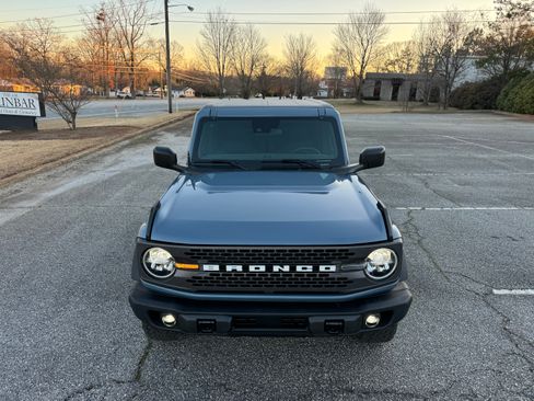 Used 2024 Ford Bronco Black Diamond image 10
