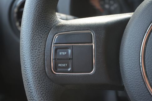 Used 2016 Jeep Compass Sport image 12