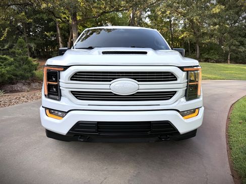 Used 2023 Ford F150 XL image 18