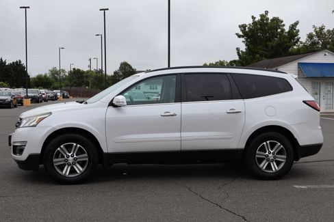 Used 2016 Chevrolet Traverse LT image 6