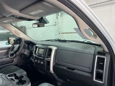 Used 2017 RAM 1500 SLT image 16