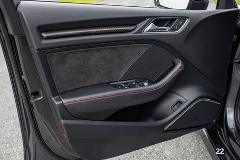 Used 2018 Audi RS 3 image 25
