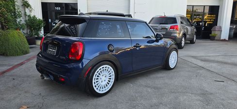 Used 2015 MINI Cooper S image 5