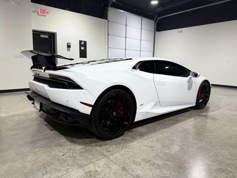 Used 2015 Lamborghini Huracan LP 610-4 image 18