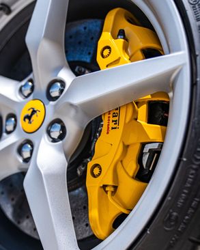 Used 2018 Ferrari 488 GTB image 21