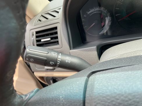 Used 2010 Ford Fusion SEL image 11