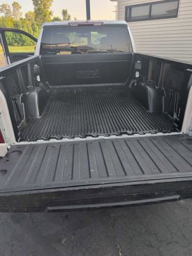 Used 2020 Chevrolet Silverado 1500 LT image 6