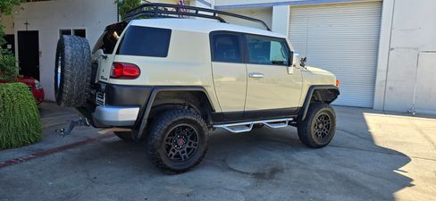 Used 2008 Toyota FJ Cruiser image 7