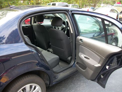 Used 2009 Chevrolet Cobalt LT image 8