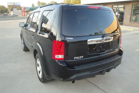 Used 2014 Honda Pilot LX image 4