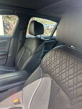 Used 2018 BMW M550i xDrive image 13