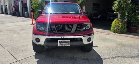 Used 2008 Nissan Frontier SE image 17