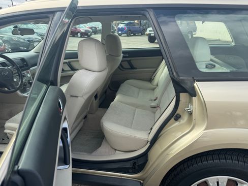 Used 2008 Subaru Outback 2.5i image 21