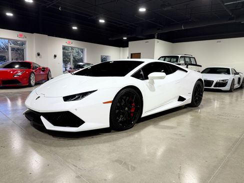 Used 2015 Lamborghini Huracan LP 610-4 image 7