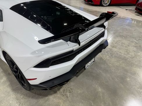 Used 2015 Lamborghini Huracan LP 610-4 image 41