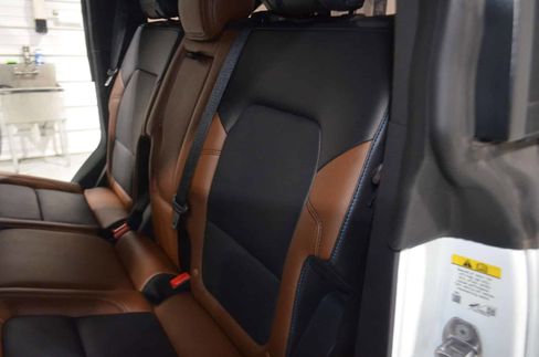 Used 2023 Ford Bronco Outer Banks image 18