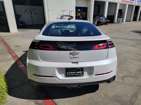 Used 2015 Chevrolet Volt Premium image 7